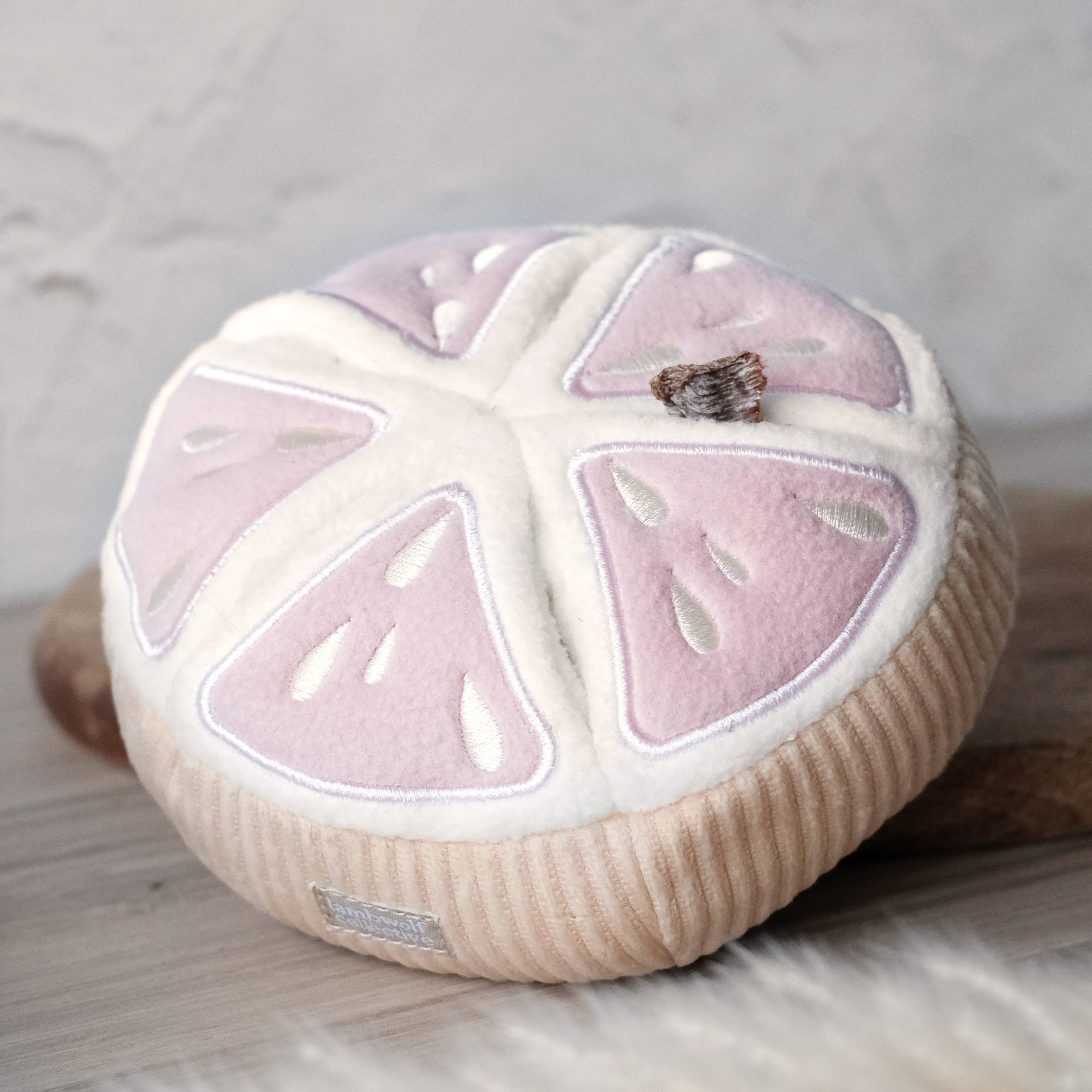 Grapefruit Schnüffelspielzeug - Lambwolf Collective