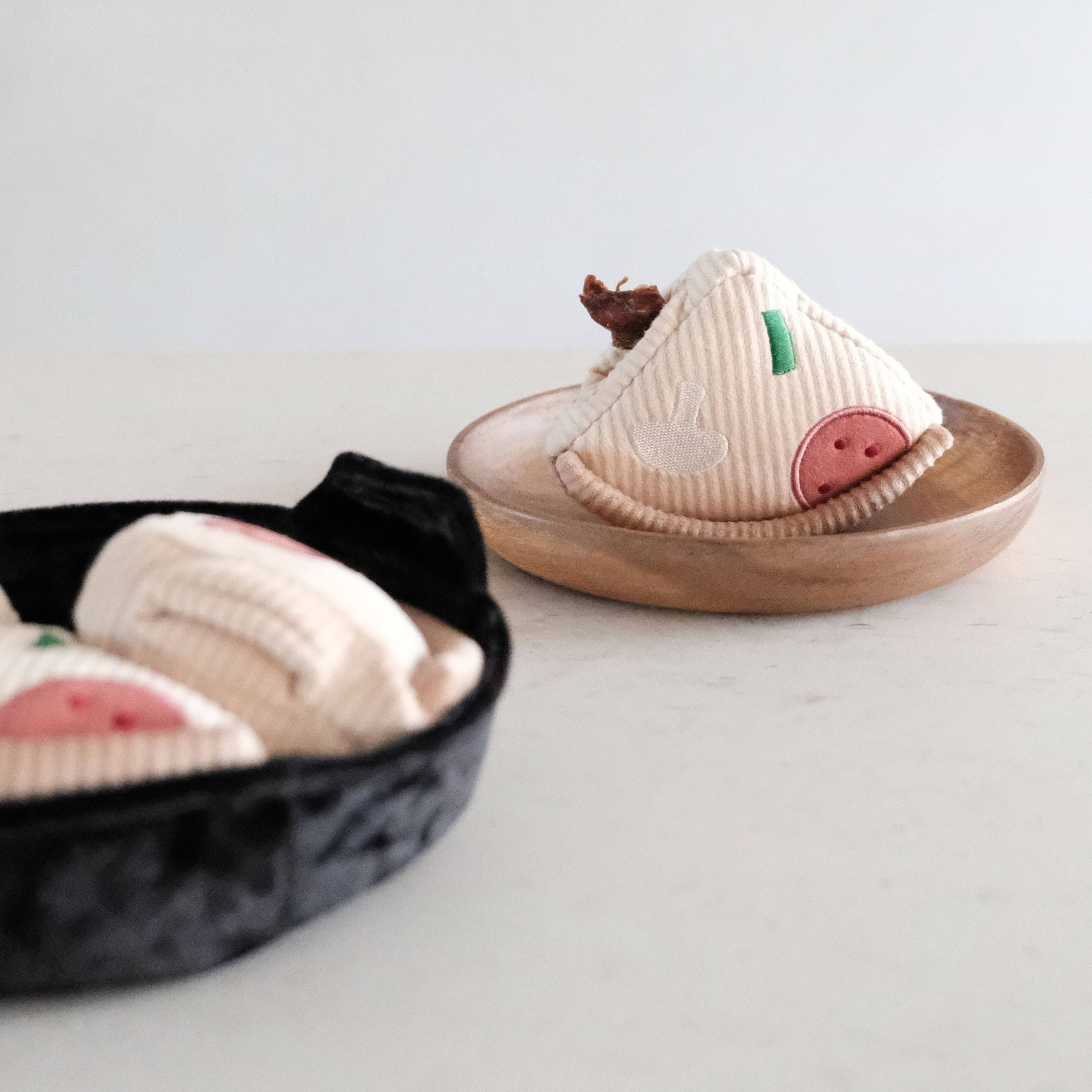 Deep Dish Pizza Schnüffelspielzeug - Lambwolf Collective