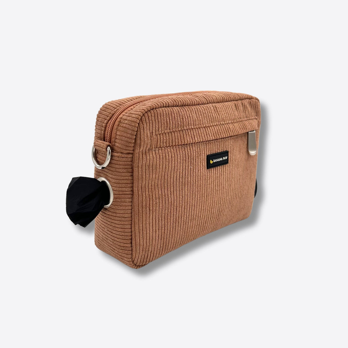 Gassitasche in Mocca Mood mit angeklipptem Poop-Bag Halter