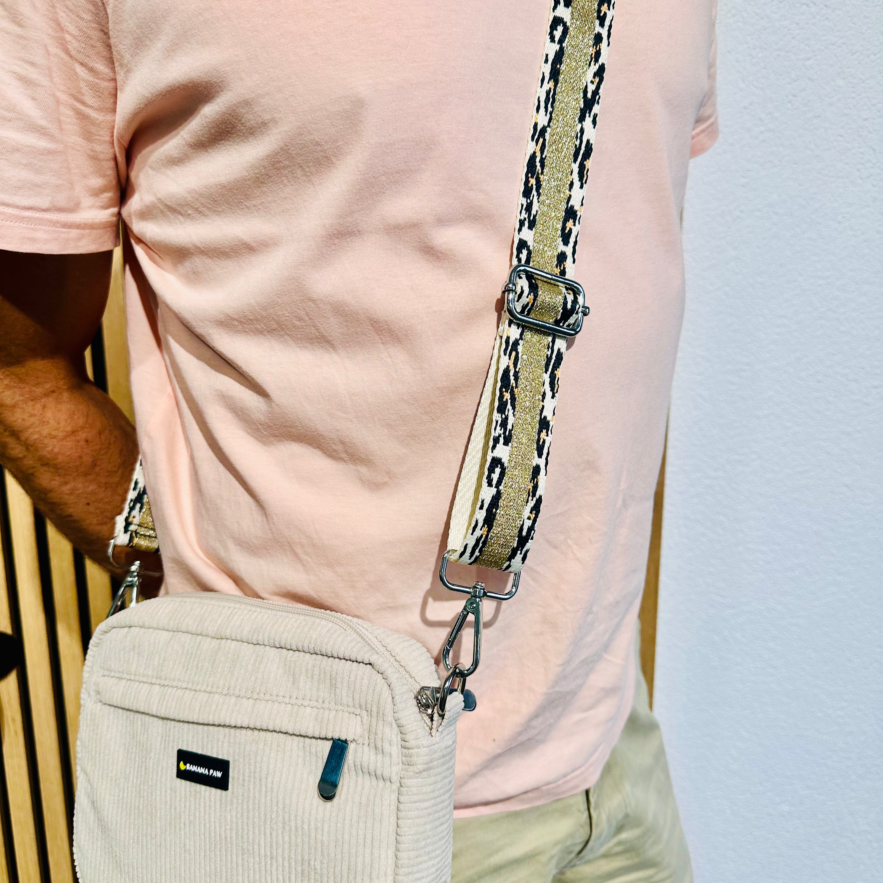 2-in-1 Gassi-Set als Bauchtasche & Crossbody - Creme Deluxe