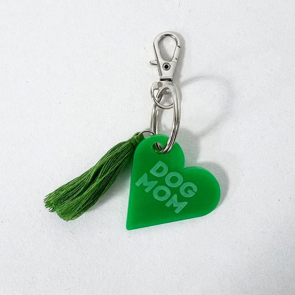 Dog Mom Charm grün